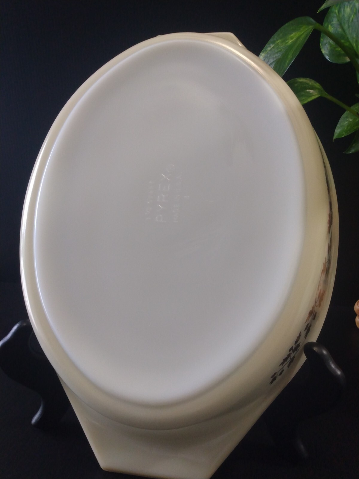 Pyrex Vintage Golden Acorn 1  1/2 Quart Handled Open Baker Casserole *EXCELLENT*