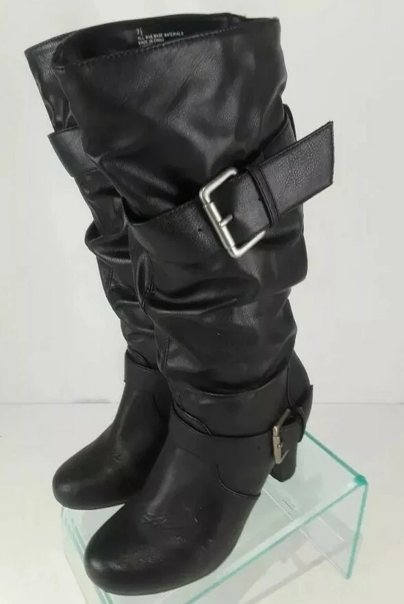 Botas Xhilaration Target negras debajo de la rodilla, hasta la pantorrilla con hebillas talla 7,5 Foto 3 de 4