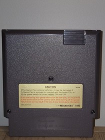 Ultima: Quest of the Avatar (Nintendo NES, 1990) Authentic Game Only Great Shape