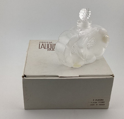 Lalique 11301 Deux Fleurs Two Flowers Anemones Perfume Bottle in  original box