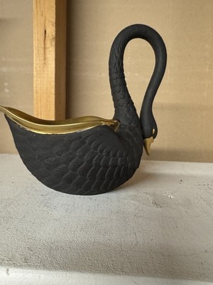 L'Objet Swan Bowl Medium Black L OBJET discover that luxury by what it is worth.