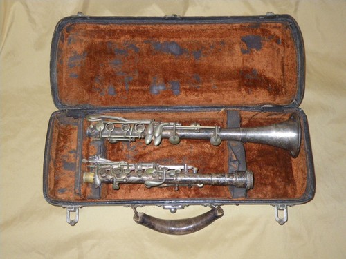 VINTAGE PREMIER AMERICAN 3 PIECE SILVER METAL CLARINET - PEDLER SECOND LINE?