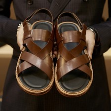 Leather Men's Sandals Casual Beach Sandals and Flat Breathable Open-toed Sandals