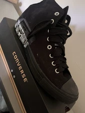 Chuck Taylor Allstar Hog Top Size 11 Men’s Stencil Print High Top Sneakers