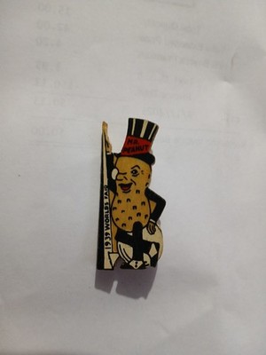 Antique 1939 New York World's Fair '' Lucky'' Mr. Peanut Pin