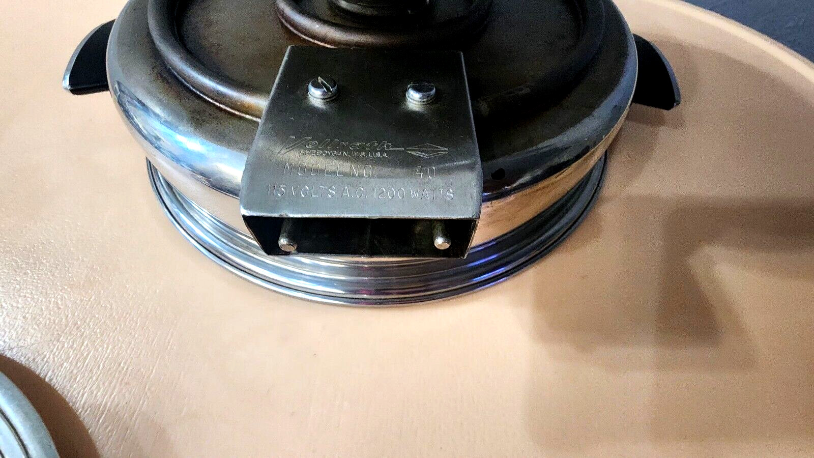 Vollrath Electric Skillet Frying Pan With 5 Cup Poacher Egg 1200w  120v Works