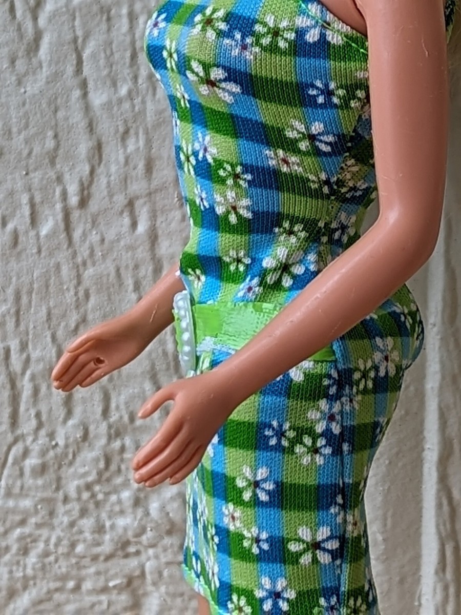Pretty In Plaid Barbie 1998 | eBay