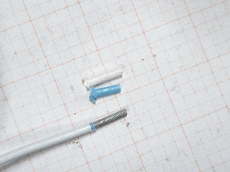 Cable de plomo Raychem/TE BMS13-48T10C01G014 14awg Tefzel/XL-ETFE 150C/600V blanco/100 pies Foto 4 de 4