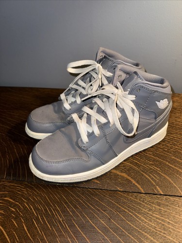 Air Jordan 1 Retro Mid Cool Grey Size 6.5 Men Youth - Picture 3 of 7