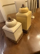 Gracious Goods Large 12-13” BEIGE Ceramic Canister Cookie Jar With Lid & Stand