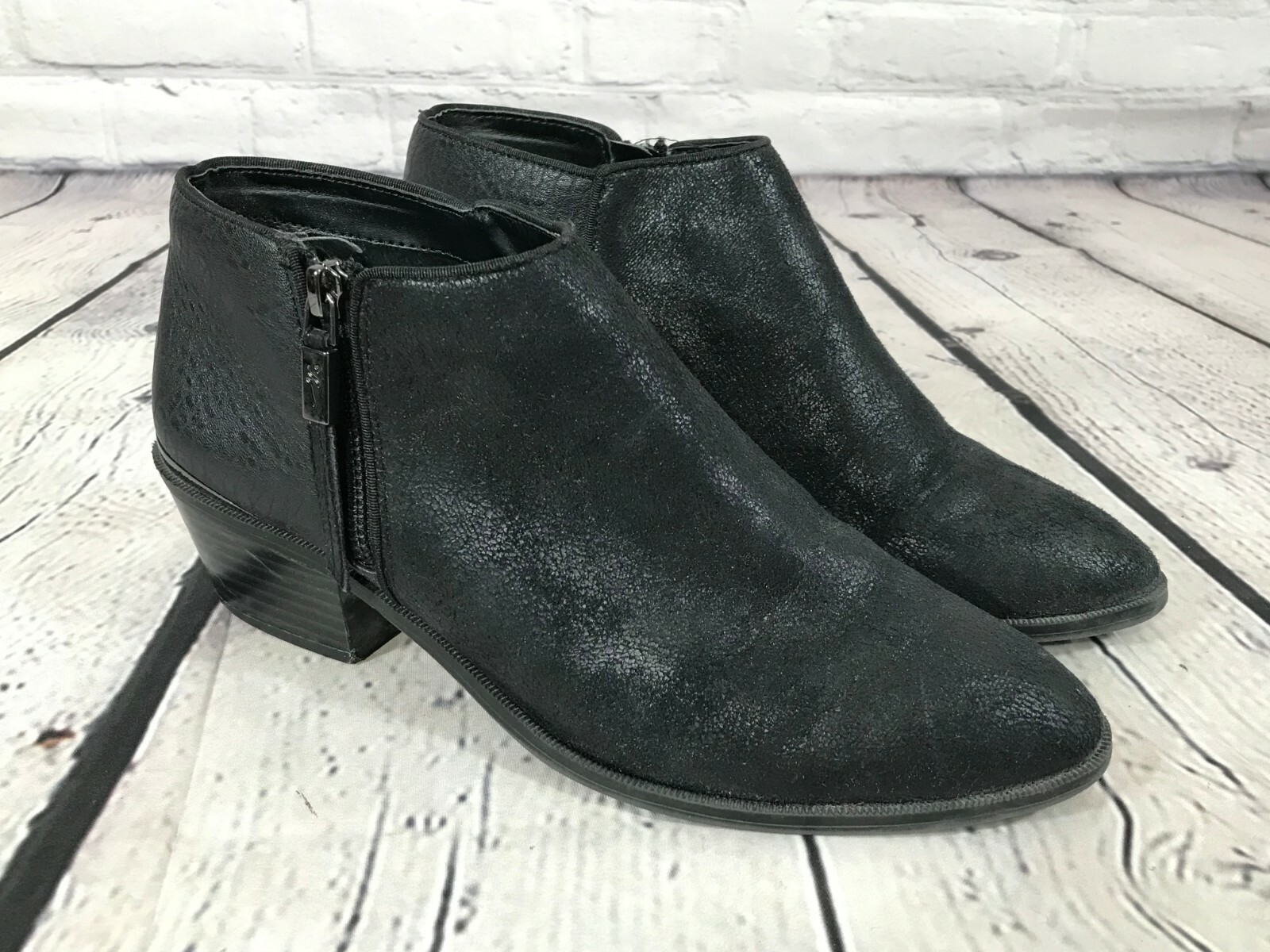 simply vera vera wang danna women's ankle boots