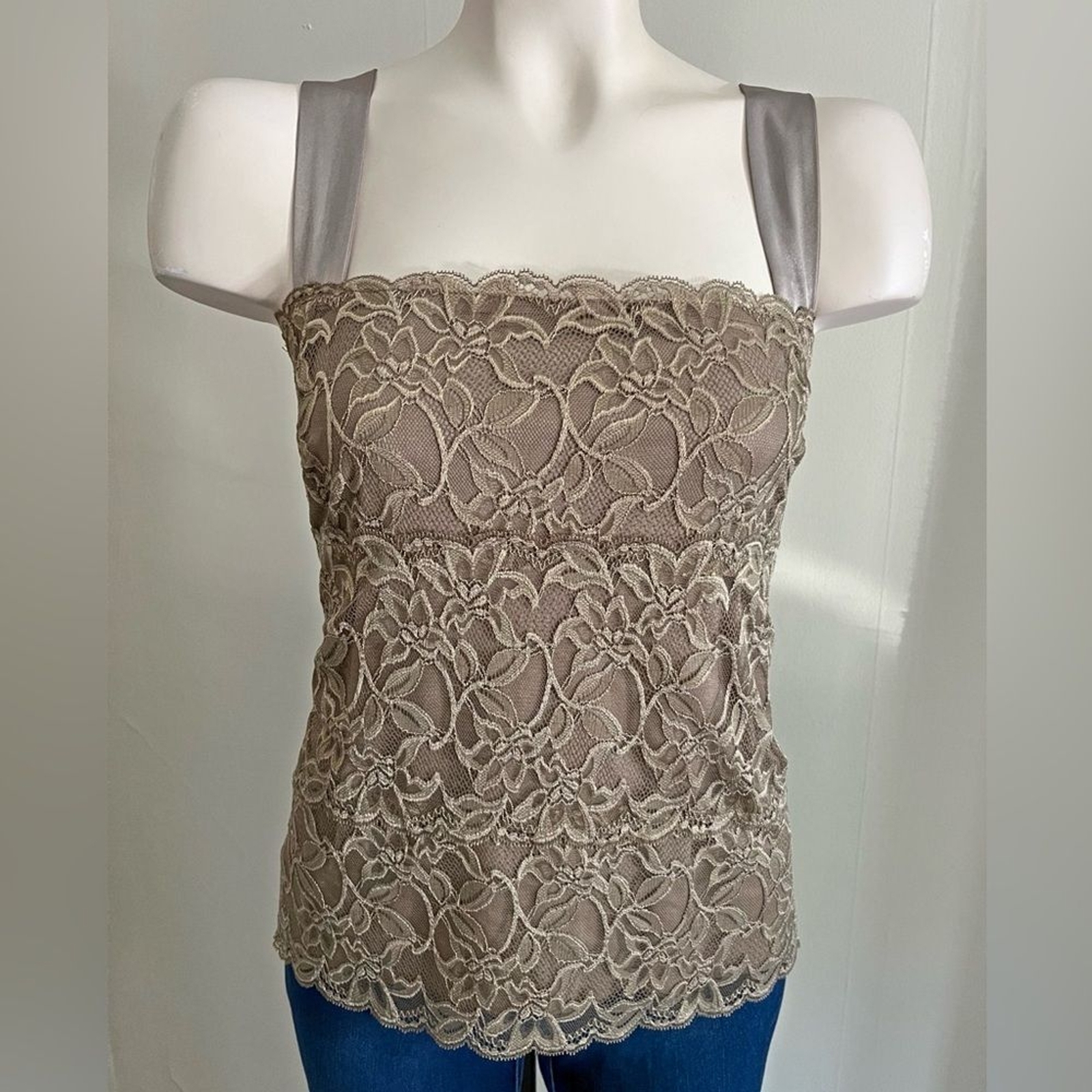 Vintage 90’s Y2K lace floral camisole made by Cold water Creek Sz XL