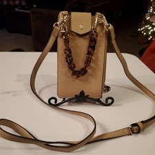 New without tags Wallet crossbody with cell phone holder