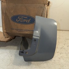 Nos Oem 1973 Ford D3oz-17779-d 1973 Torino Wagon Front Bumper Stone Deflector Lh