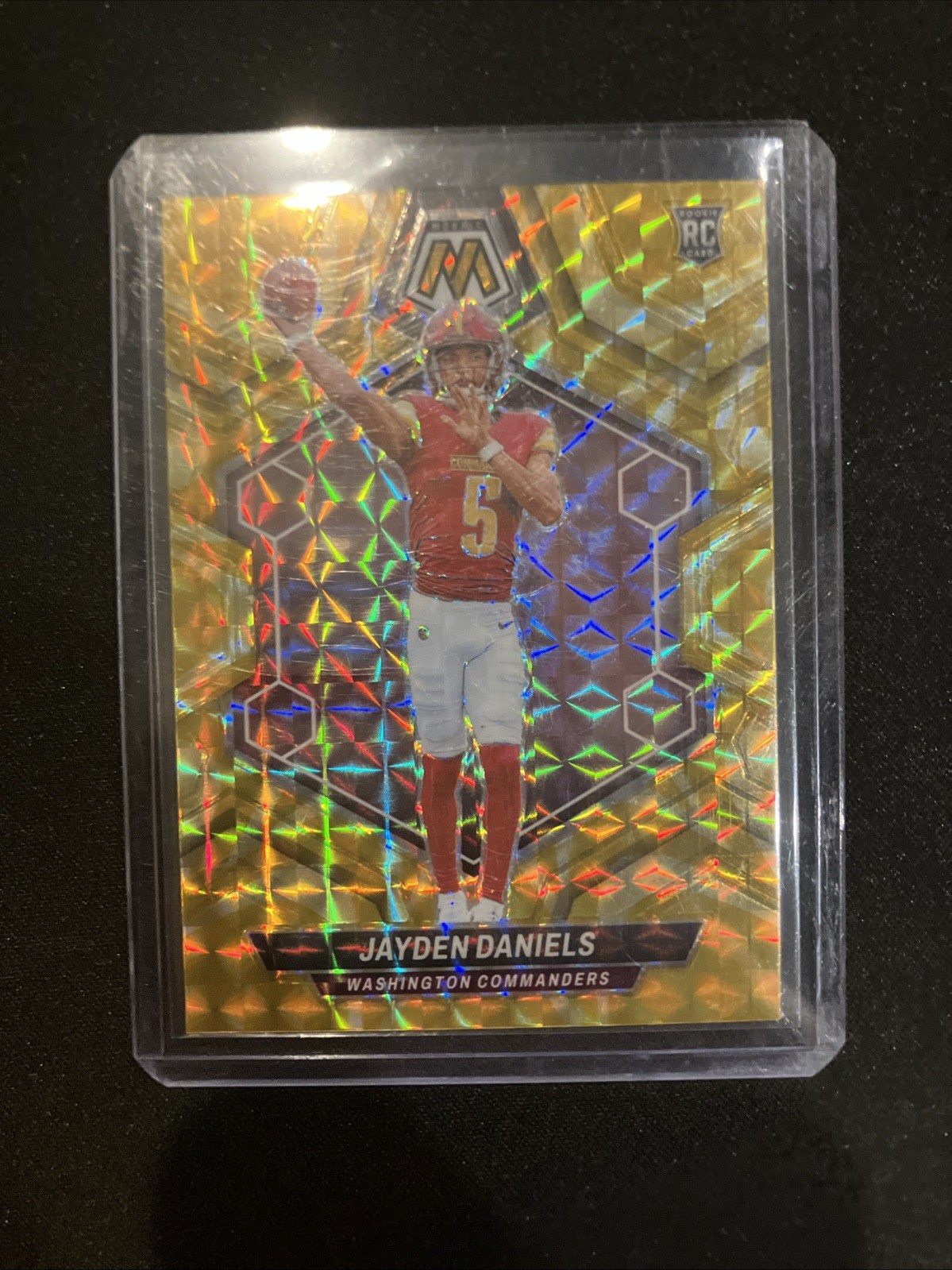 2024 Panini Mosaic Rookies Jayden Daniels #302 Reactive Yellow Mosaic Prizm (RC)