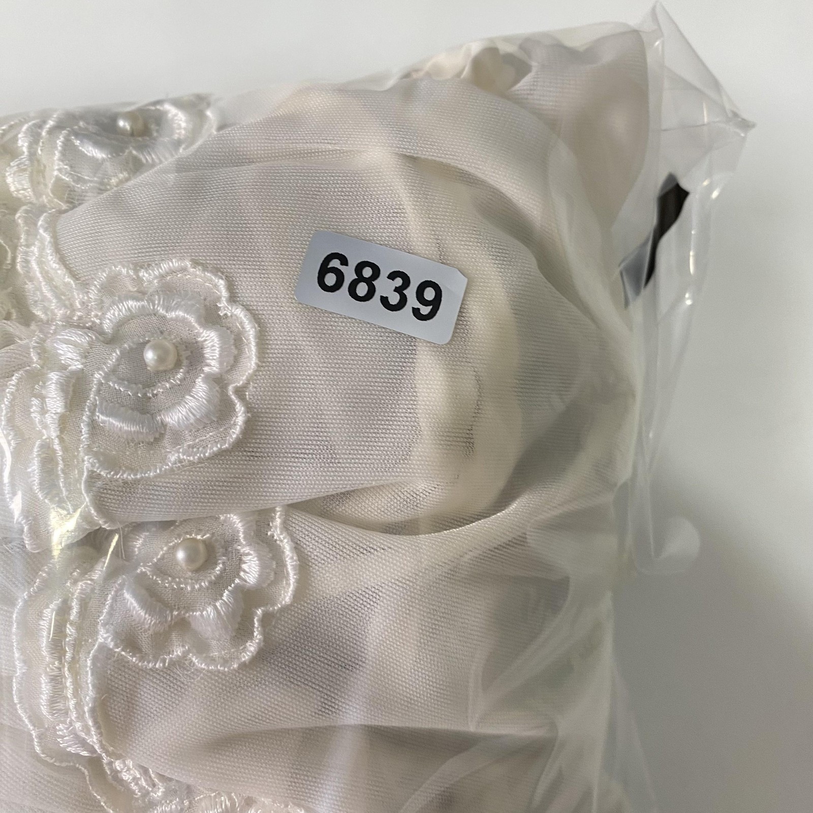 Vintage Sheer Peignoir Set Womens Medium Ivory Nightgown Robe Lace Pearl 60s