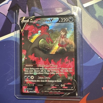 Galarian Moltres V Ultra Rare SWSH10: Astral Radiance Trainer Gallery TG20/TG30