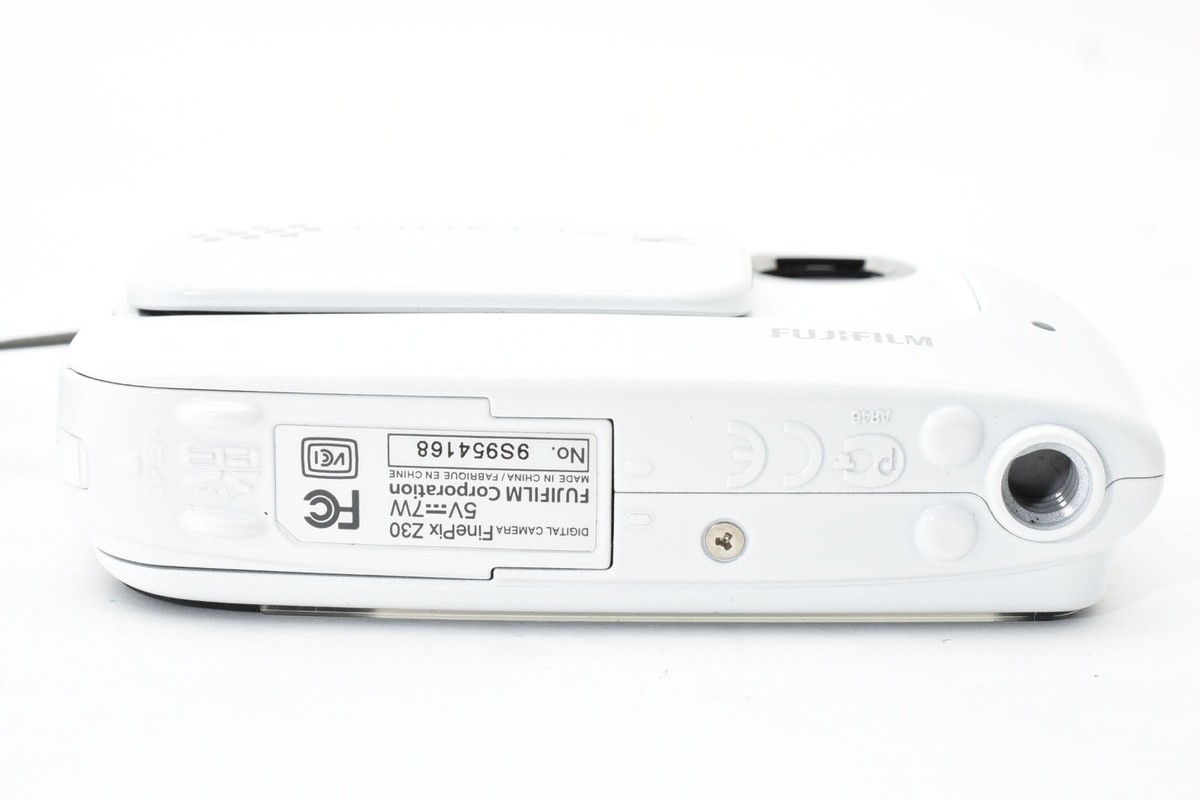 Fujifilm Finepix Z30 White Camera Strap & Battery Tested Japan
