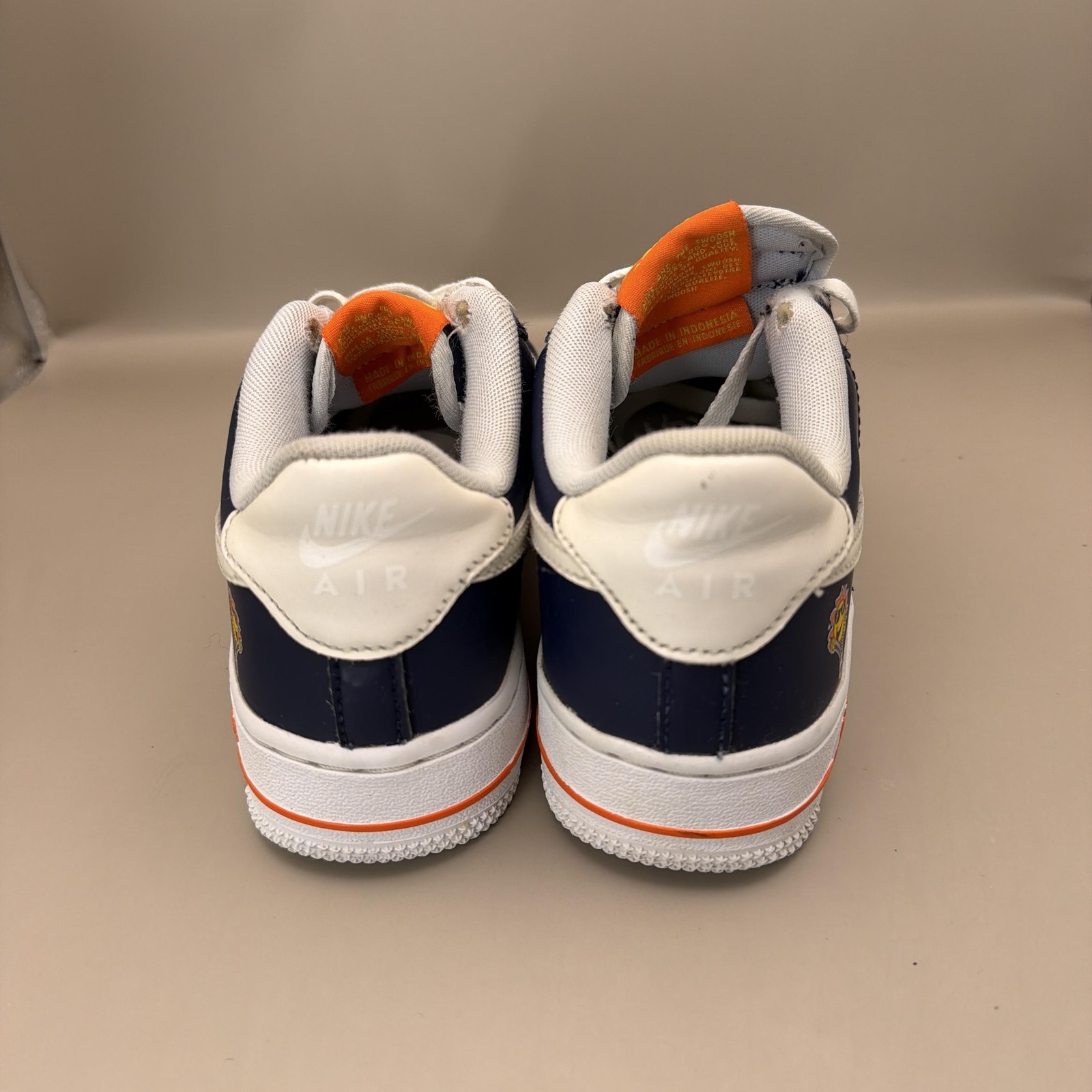 Nike Air Force 1 Shoes Youth Size 4Y Blue White Low Top Cartoon Logo Sneakers thumbnail 5