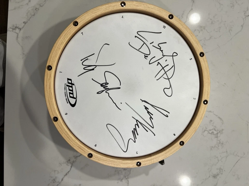 PDP Ltd Ed Snare Drum signiert von Liberty Devitto, Kelly Keagy, Danny Seraphine