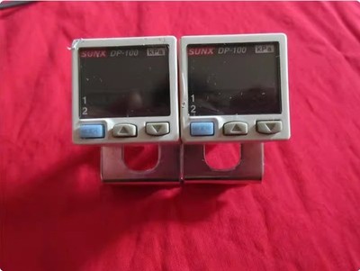 1Pcs Used SUNX DP-101Z-M *ll