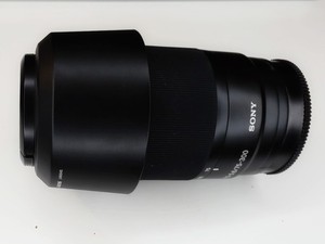 Sony 70-300mm f/4.5-5.6 Telephoto Zoom Lens (SONY A-MOUNT)