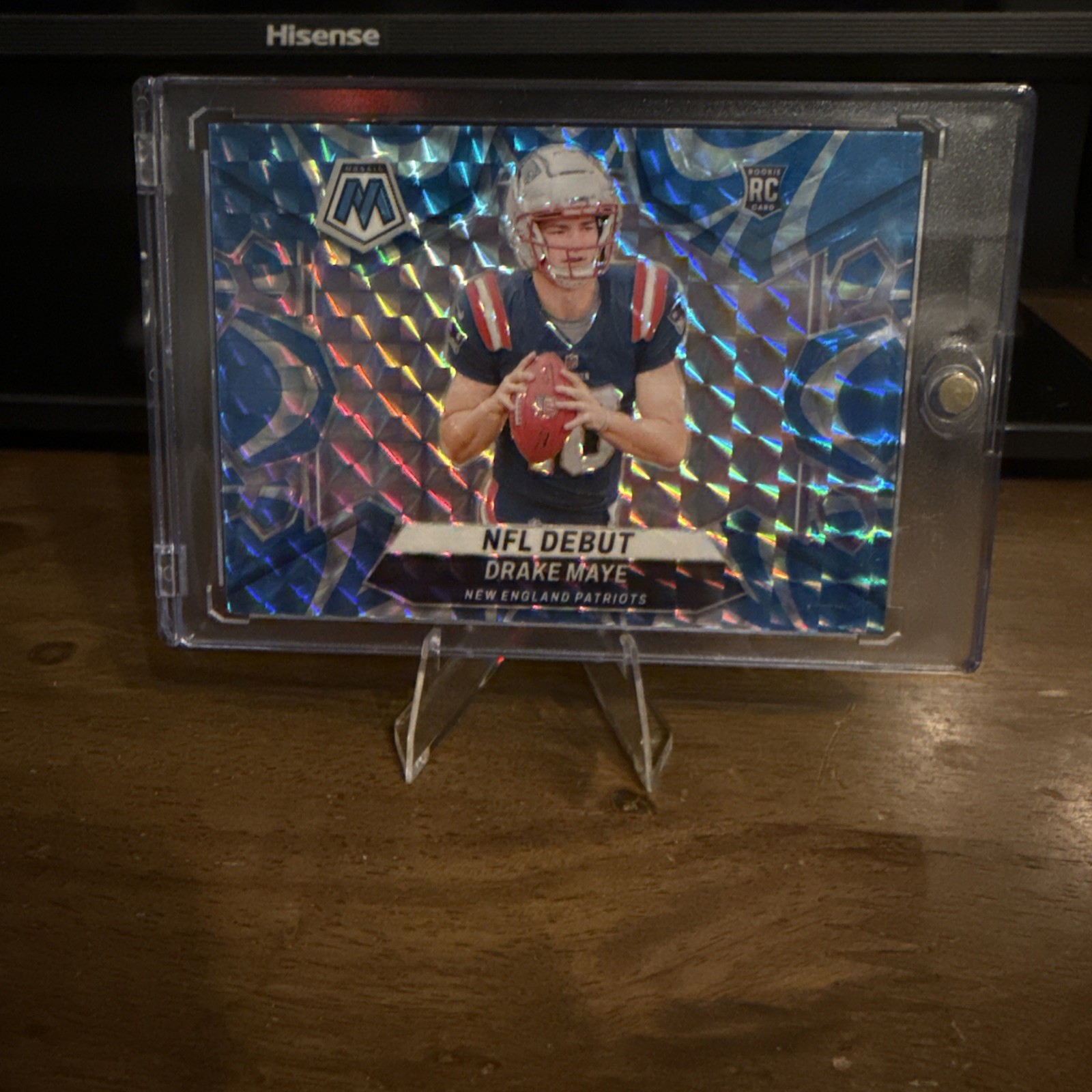 2024 Panini Mosaic - NFL Debut Drake Maye #273 Reactive Blue Mosaic Prizm (RC)