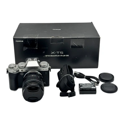 Fujifilm X-T5 Silber Kit XF 18-55mm F2.8-4 R LM OIS 23454 Ausl. Gut MwSt ausweis - Bild 1 von 4