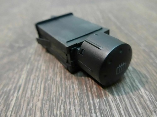 Audi TT 8N Heckscheibenheizung Schalter Knopf 8N0941503B