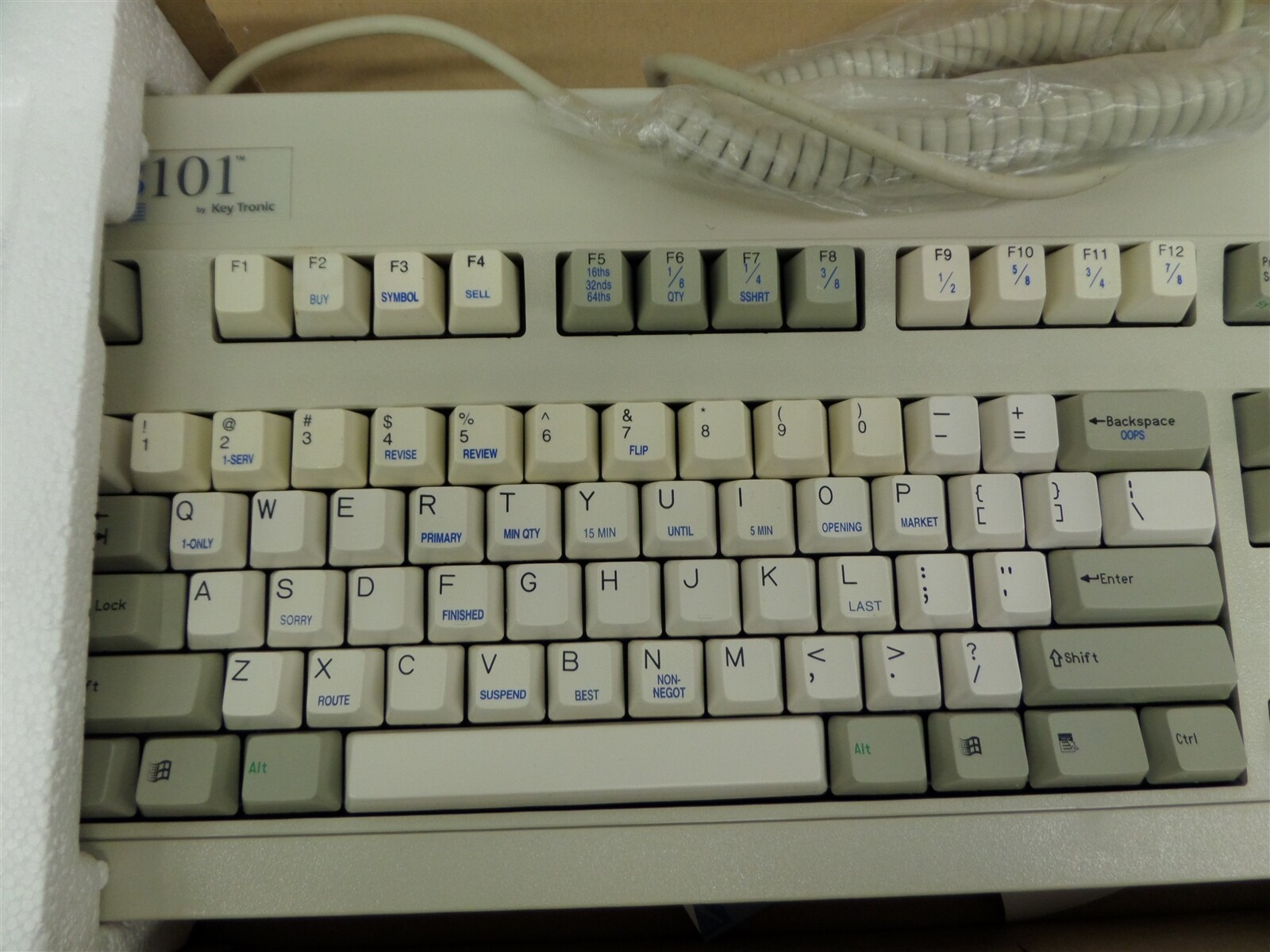 Vintage Key Tronic KB101 Mechanical Keyboard Professional Series KB101-C Clicky