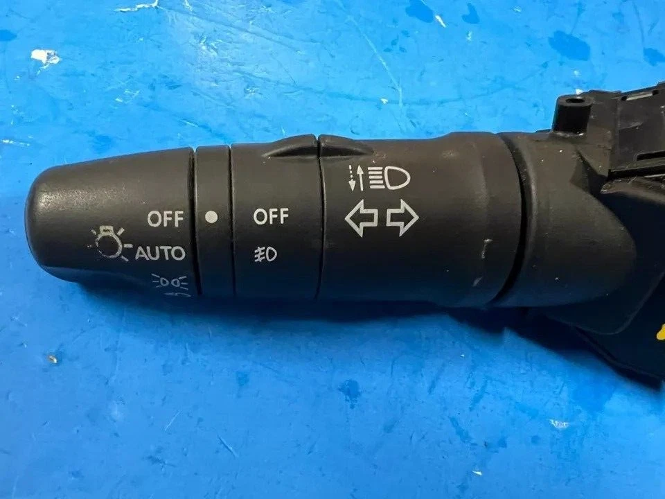 2002-2004 INFINITI I35 HEADLIGHT TURN SIGNAL CONTROL SWITCH OEM 25540-5Y700 - Image 4 of 4