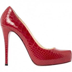 red heels shoes louboutin