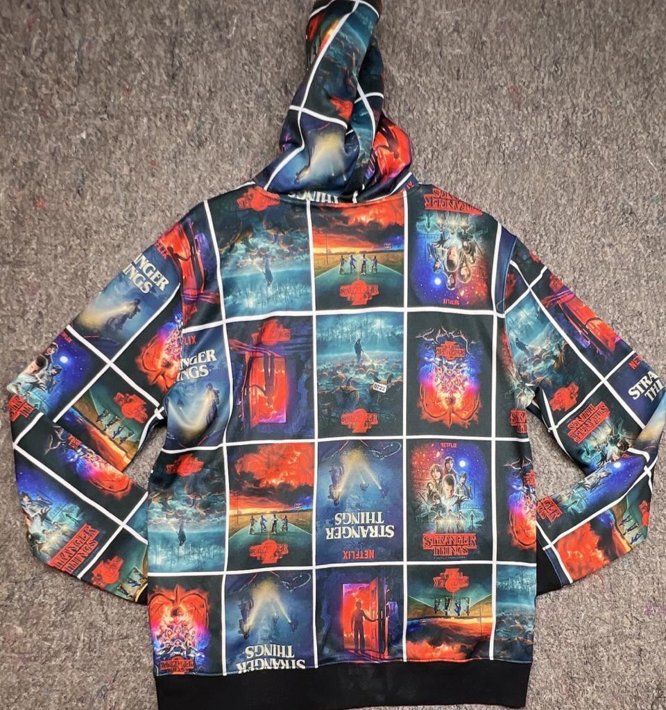 Stranger Things Hoodie Full Print Multicolor Size… - image 2