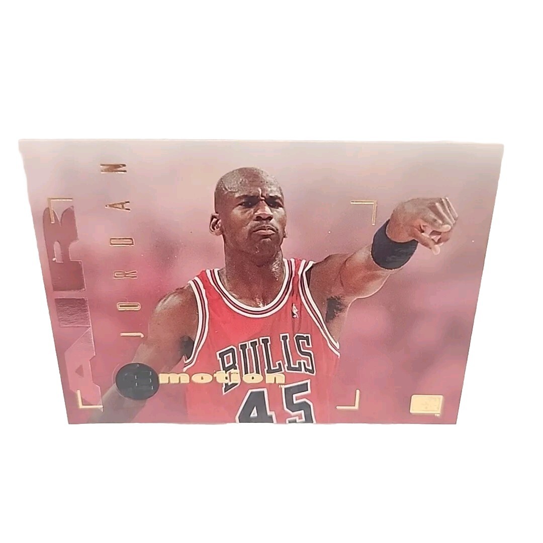 1994-1995 Skybox Emotion Michael Jordan #100 Bulls "Air Jordan" Sharp Corners