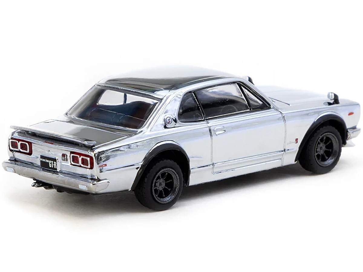 NISSAN SKYLINE HT 2000GT-R RHD SILVER CHROME 1/64 BY TARMAC WORKS