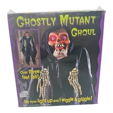 Vintage 1996 Ghostly Mutant Ghoul Paper Magic Group Motion Activated Lighted