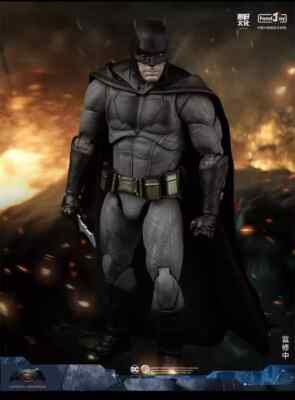 Fondjoy Dawn of Justice Batman 1/9 Scale Actionfigur