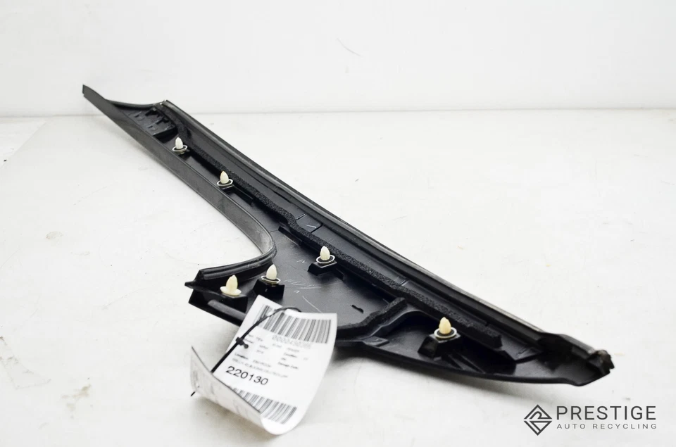 2016-2020 TOYOTA MIRAI LEFT WINDSHIELD PILLAR TRIM PANEL 76004-62010 OEM - Изображение 4 из 4