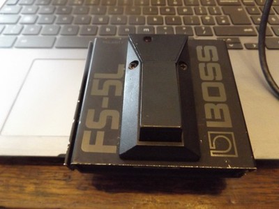 Boss FS-5L.   Einrastender Gitarren-Fußschalter Effektpedal.