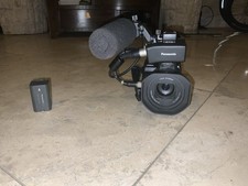 Refurbished Panasonic AG DVC30 MiniDV NTSC Camcorder with NIGHTSHOT and Battery