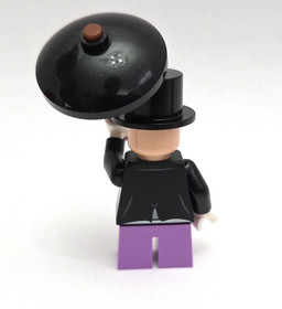 LEGO Jokerland DC Villains Minifigure Lot Harley Penguin Joker 3 Figures