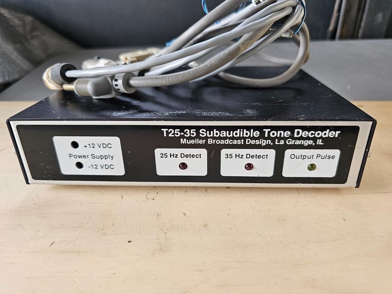 25 - 35 Hz - Subaudible Tone Decoder - Mueller Broadcast Design