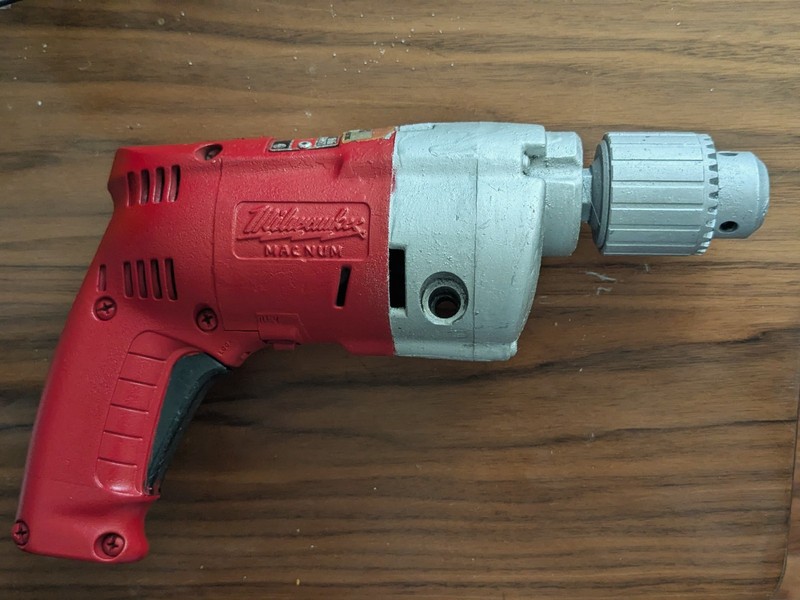 Milwaukee Tool 1/2" Chuck Magnum Holeshooter Drill 0244-1 w/key corded Good