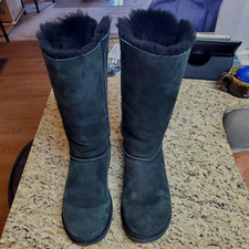 UGG Bailey Bow Tall II Triple Black Suede Fur Boots Womens Size 9