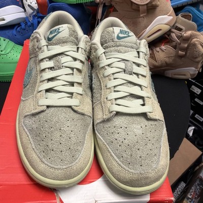 Nike Dunk Low Olive Aura and Oil Green (221)