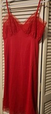 Vintage 50's Van Raalte Red Lace Trim Midi Slip Size 38 Opaquelon Classic Luxury