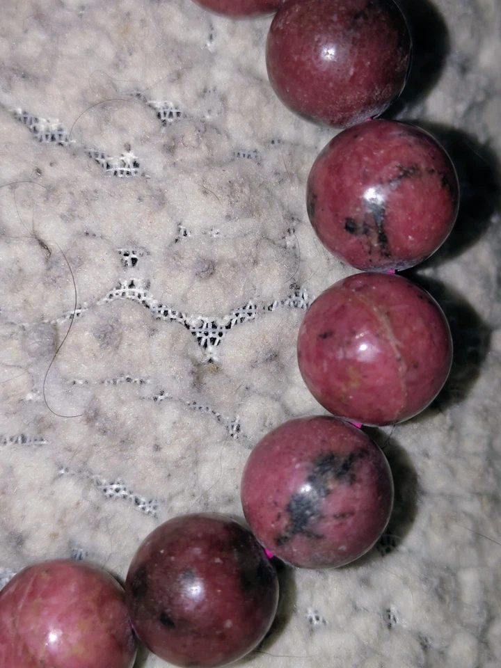 77g Natural Rhodonite Gemstone Bead Stretch Bracelet 10mm Pink Black Heavy - Image 3 of 4