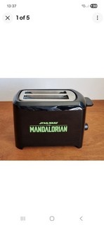 Star Wars The Mandalorian 2 Slice Toaster – Black