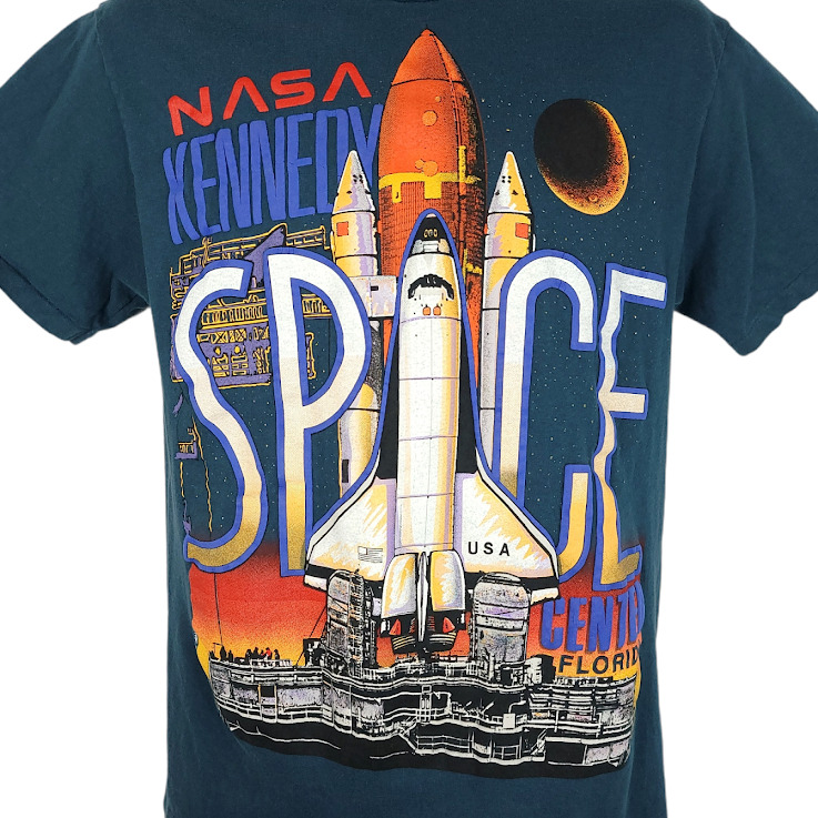 NASA Kennedy Space Center T Shirt Vintage 90s Space Shuttle Made