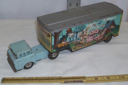 LINEMAR WALT DISNEY THREE LITTLE PIGS AND BIG BAD WOLF SEMI TRUCK TIN TOY 1950s